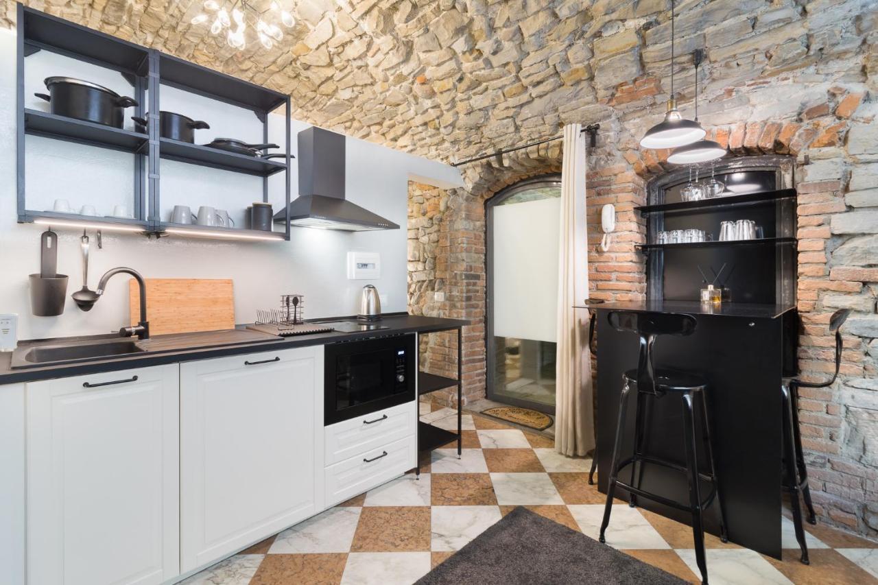 Bergamo Art Apartment Luaran gambar